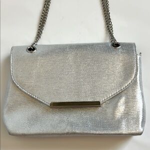 Fioni Nights silver bag with silver chain strap